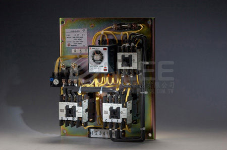 士林Y-&Delta; EYD-O-P50(S) 80A/30HP  220V