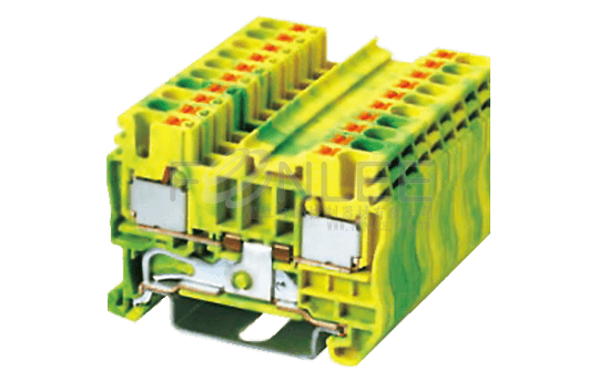 DINKLE 直插(1對1)接地 600V  DP2.5-PE