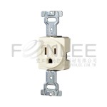 松下 WF3002WK 15A/125V 接地暗插座