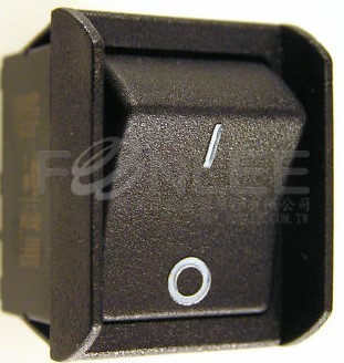 (義)UL 4P翹板開關-黑(紅點LED) 82.XX8